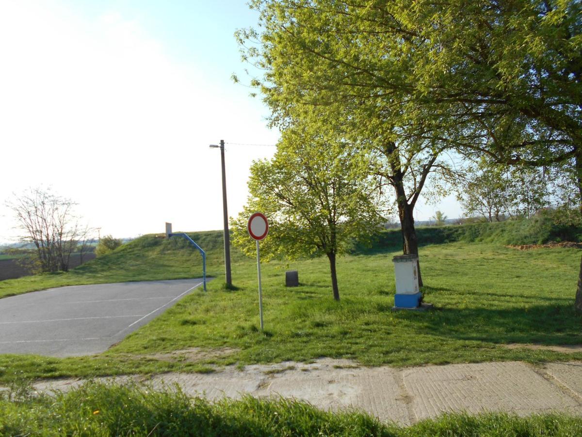 Penzion Imrichovi Moravska Nova Ves Exterior foto